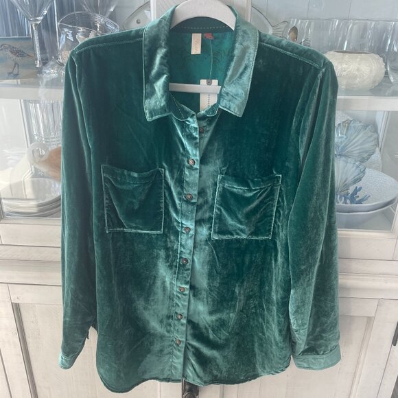 PILCRO RELAXED VELVET BUTTON DOWN ANTHROPOLOGIE GREEN SIZE M NWT - Picture 1 of 11